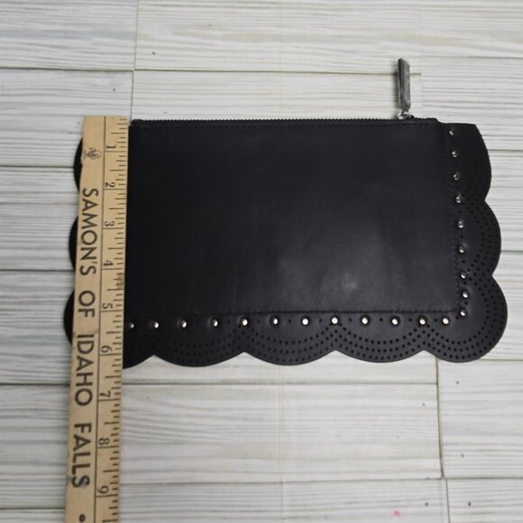 BCBGMAXAZRIA Black Leather Scalloped Studded Envelope Clutch Bag Pouch - Picture 8 of 9